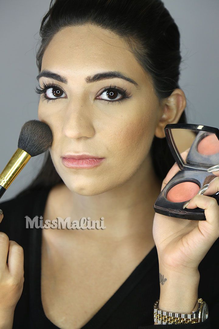 Celebrity Makeup Artist Natasha Moor