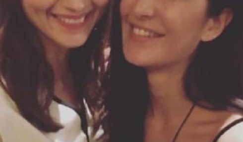 Pooja Bhatt Shared The Cutest Photos Of Her Sister Alia Bhatt With Katrina Kaif