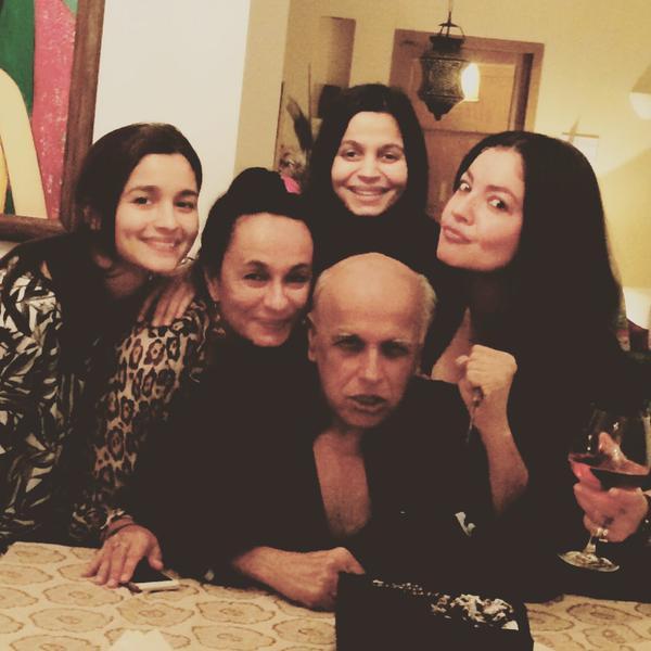 Alia Bhatt with her family