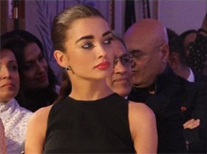 Amy Jackson’s Dress Has Got Our Hearts Racing!