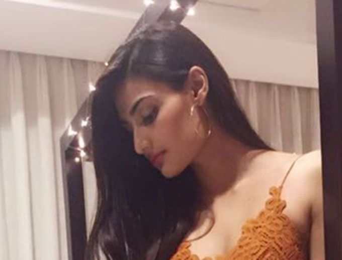 Athiya Shetty Maxed Out Her Style Quotient With This Outfit!