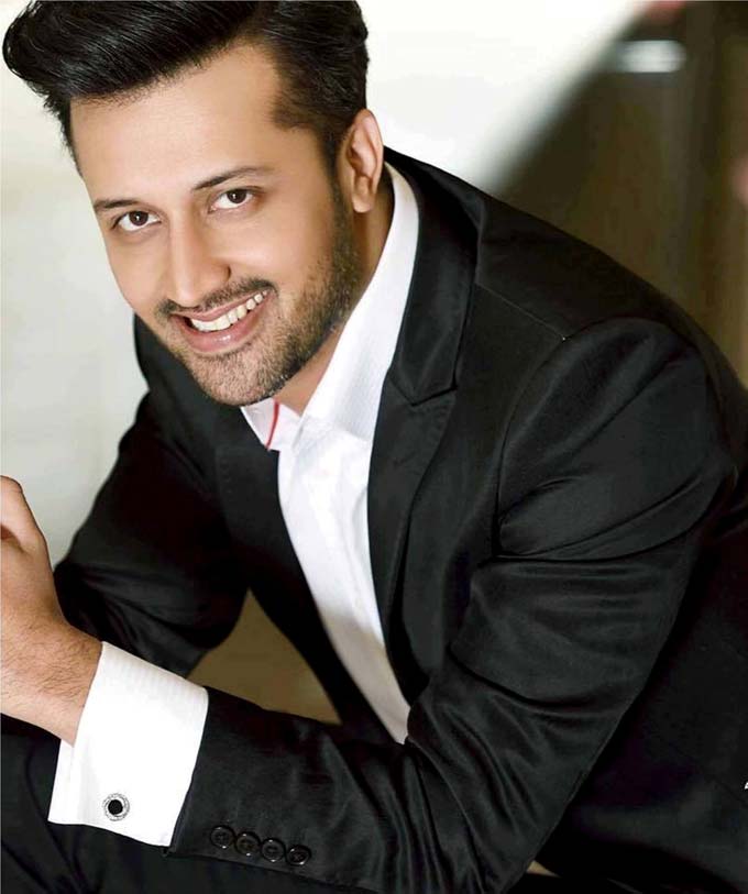 Atif Aslam Stopped His Concert Midway To Call Out Eve-Teasers In The Audience