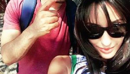 Bigg Boss 9 Contestant Nora Fatehi Is Dating This Model-Actor!