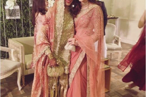 Photos: Mawra Hocane Dazzles In A Saree At A Friend’s Wedding