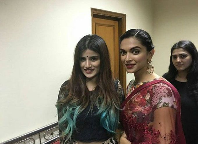 OMG! Deepika Padukone Looks Gorgeous At Her Friend’s Sangeet Ceremony!