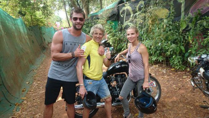 Chris Hemsworth Is In India & He’s Kissing Cows!