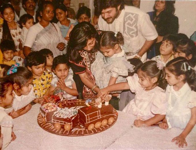 Can You Guess Which Four Bollywood Celebrities Are At This Birthday Party Together?