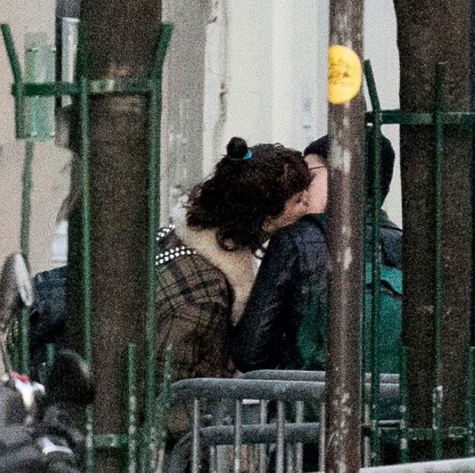 Sweet! Actress Spotted Kissing Her Girlfriend On The Streets Of Paris