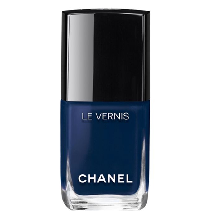 Chanel Le Vernis In '516 Marinière' | Source: Chanel