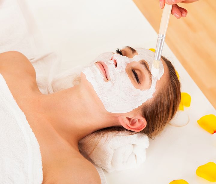 7 Things You Should Know Before Getting A Chemical Peel