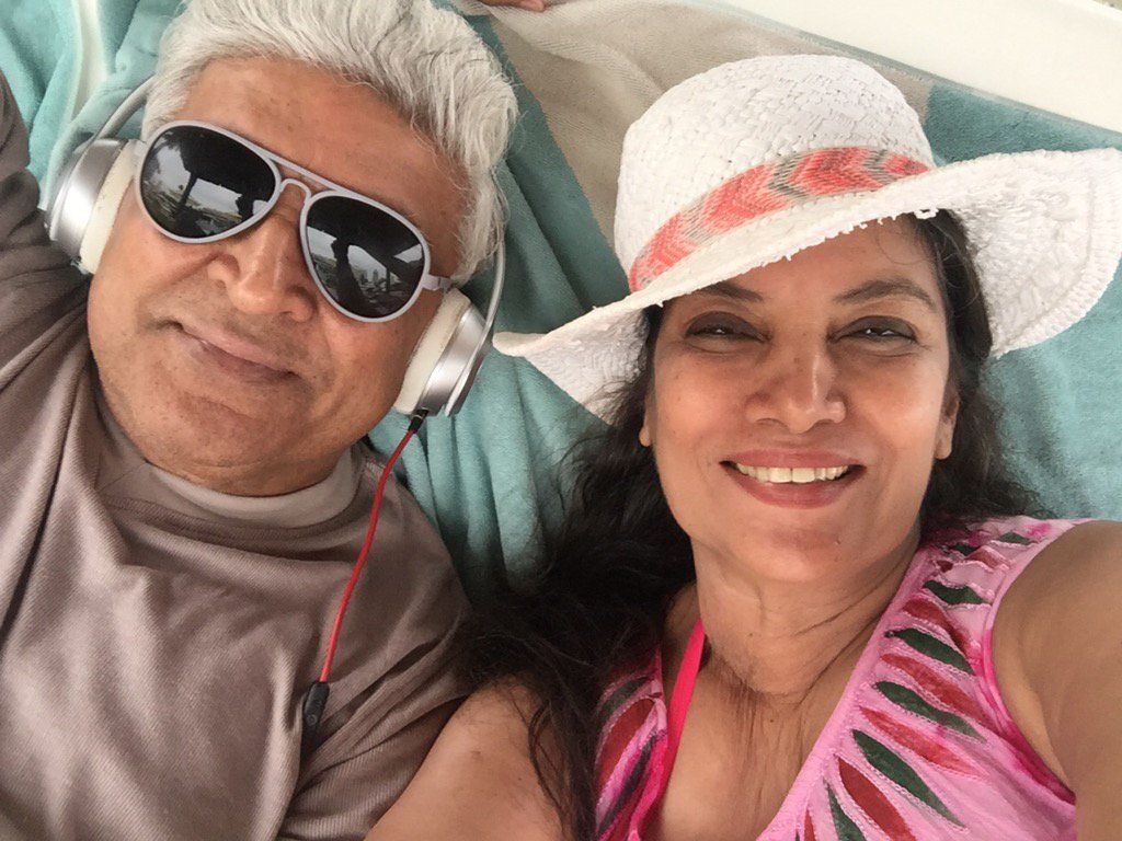 So Cute! Shabana Azmi Just Shared An Adorable Holiday Selfie With Husband Javed Akhtar