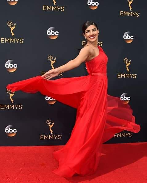 Did You Notice This Funny Detail About Priyanka Chopra’s Emmys Outfit?