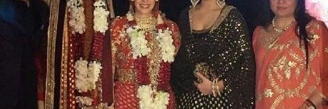Photo Alert: Virat &#038; Anushka Look Amazing At Yuvraj &#038; Hazel’s Wedding!