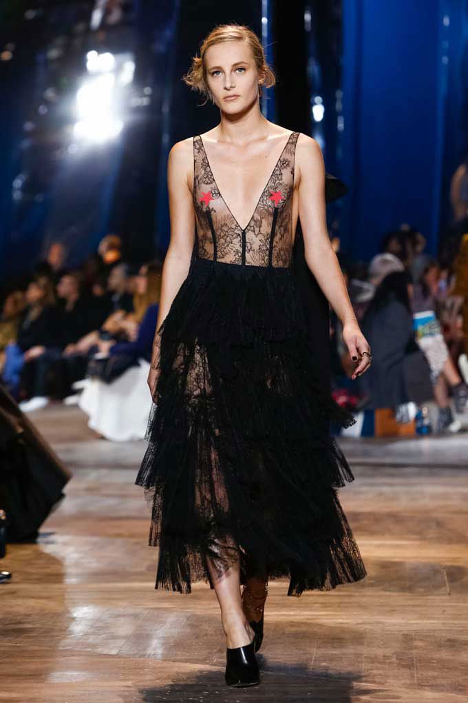 Dior SS16 Couture at Paris Fashion Week