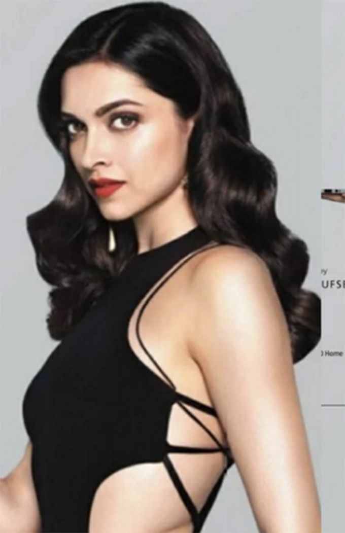 Deepika Padukone Shows You How To REALLY Bring Sexy Back In This Outfit