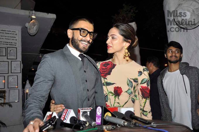 This BTS Photo Of Ranveer Singh &#038; Deepika Padukone From A Photoshoot Is Too Hot To Handle