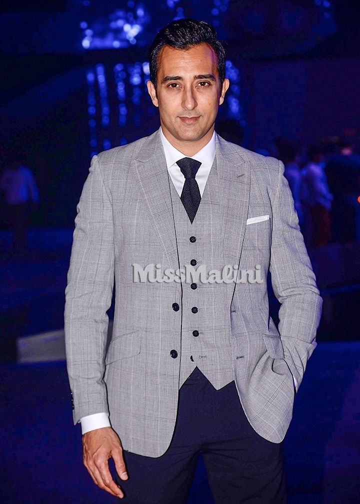 Rahul Khanna in Reiss at the BMW 5 Series launch in Mumbai (Photo courtesy | Viral Bhayani)