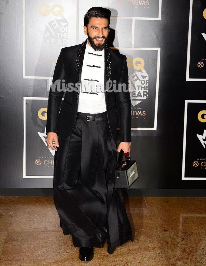 Ranveer Singh (aka) Ranveersingh photos stills & images