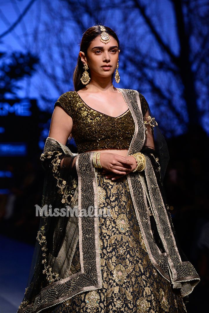 Day 4 Of LFW Had The Best Mix Of Indian & Western Fashion