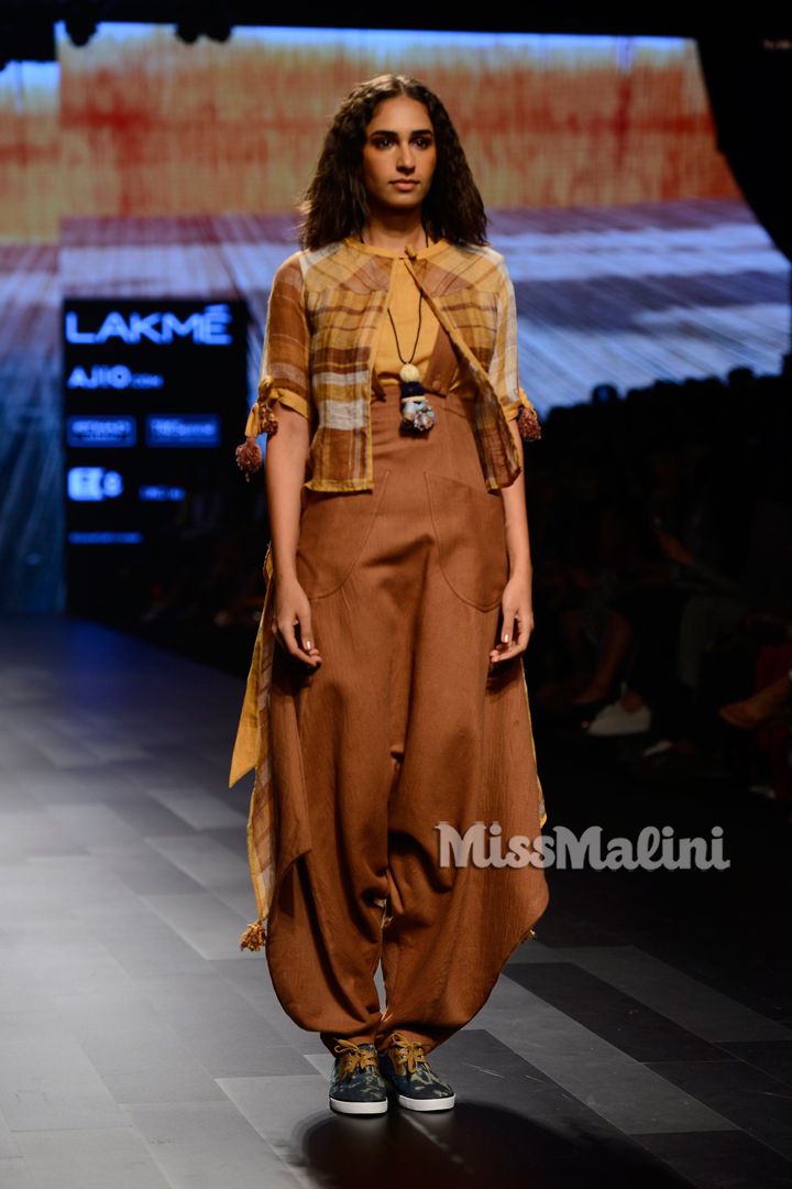 Sayantan Sarkar at Lakme Fashion Week SR '17