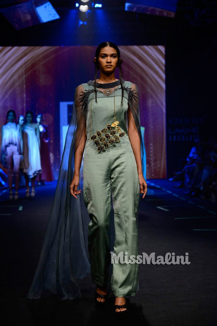 Vangapalli Sashi at Lakme Fashion Week SR '17