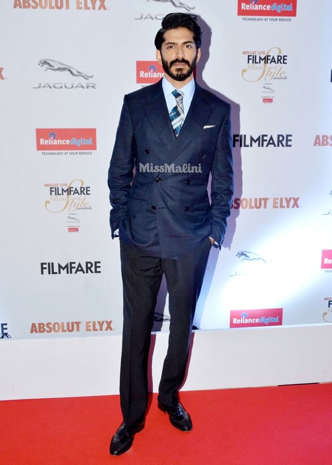 Hardhvardhan Kapoor in Ermenegildo Zegna Autumn/Winter’16, Selected Homme, Brooks Brothers, Dior Homme, San Baweja and The Meraki Project at the 2016 Filmfare Glamour & Style Awards (Photo courtesy | Viral Bhayani)