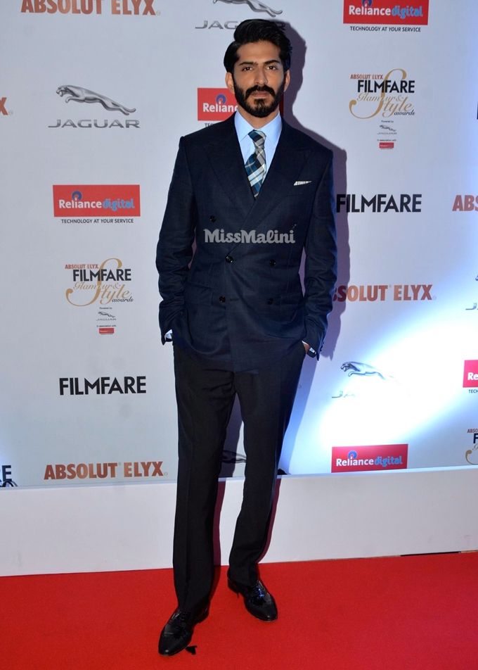 Hardhvardhan Kapoor in Ermenegildo Zegna Autumn/Winter’16, Selected Homme, Brooks Brothers, Dior Homme, San Baweja and The Meraki Project at the 2016 Filmfare Glamour & Style Awards (Photo courtesy | Viral Bhayani)