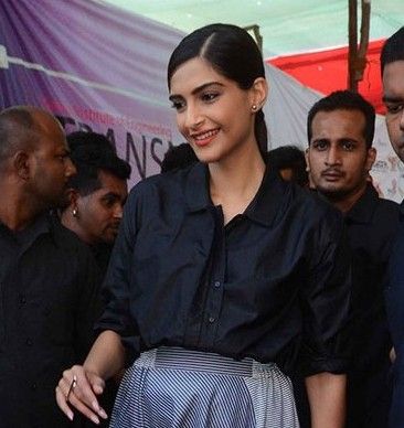 You Won’t Believe What Sonam Kapoor Paired Her Shirt With!