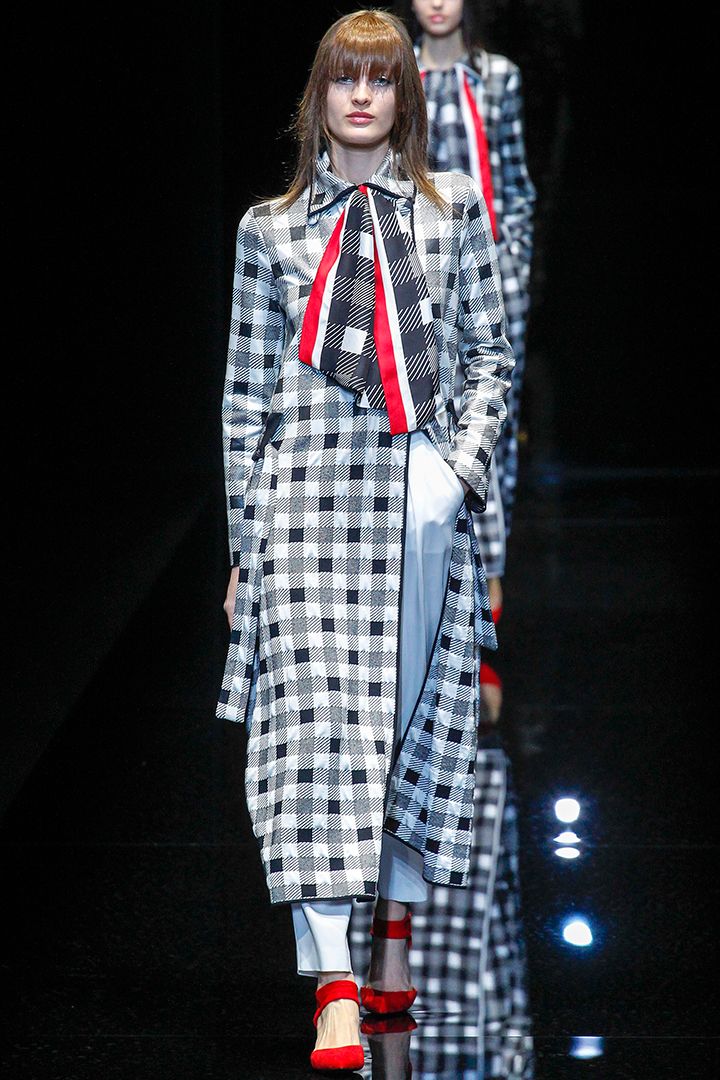 Emporio Armani at Milan Fashion Week AW17 | Image Source: voguerunway.com
