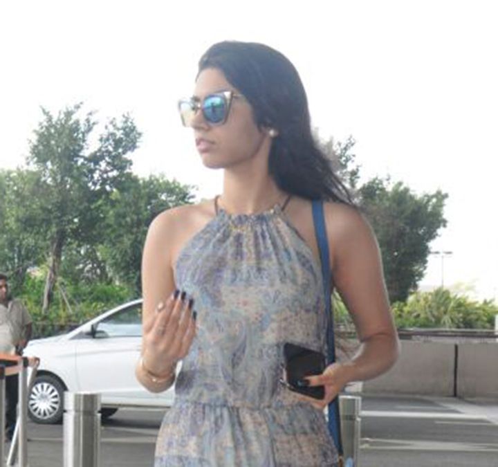 You Need To Pack Khushi Kapoor’s Outfit For Your Next Beach Holiday