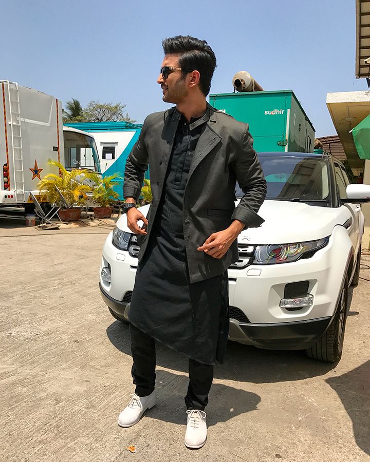 Sushant Singh Rajput in Antar-Agni and Goran Horal during Raabta promotions (Photo courtesy | Vainglorious)
