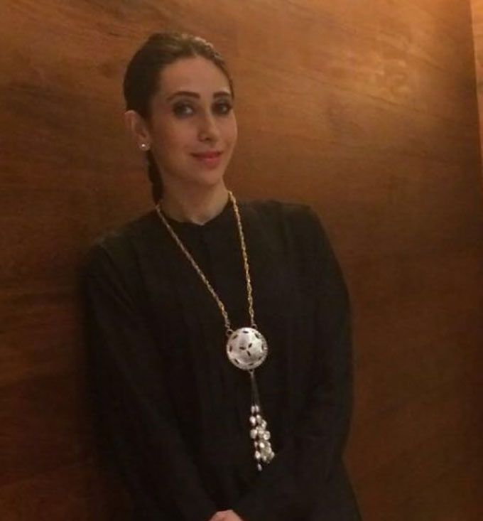 Karisma Kapoor’s Outfit Will Make You Wanna Switch To Ethnic Wear For A While!