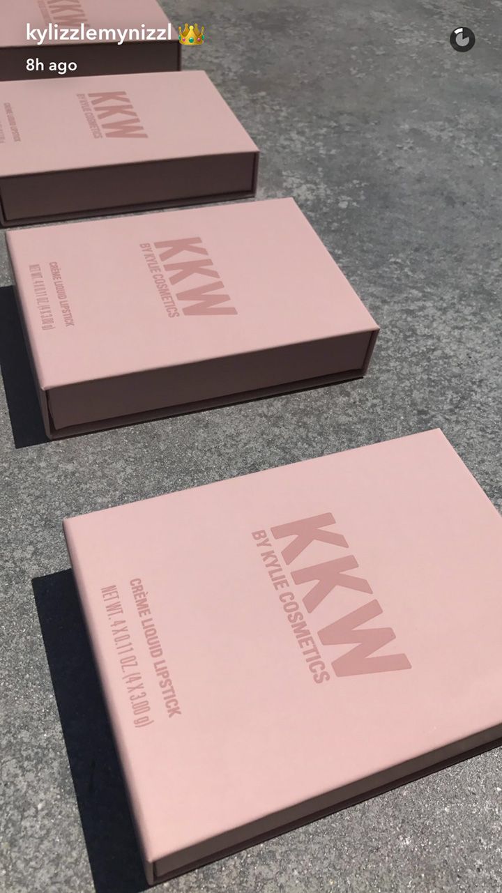 KKW x Kylie Cosmetics (Source: Snapchat | @kylizzlemynizzl)