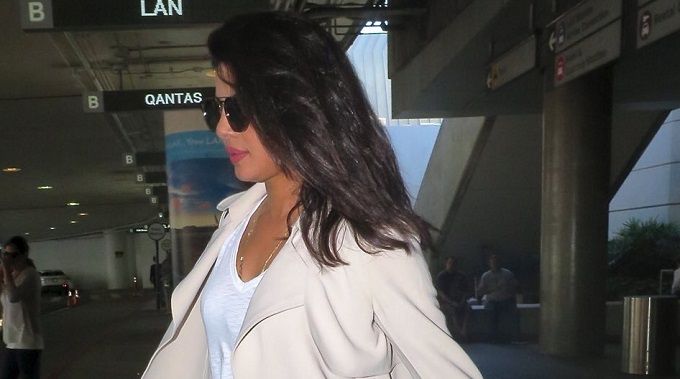 Airport Spotting: Priyanka Chopra Is Basically A Style Superstar!