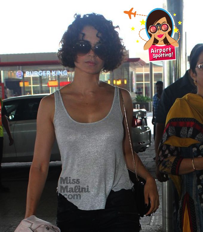 Try Not To Mess With Kangana Ranaut’s Travel Outfit