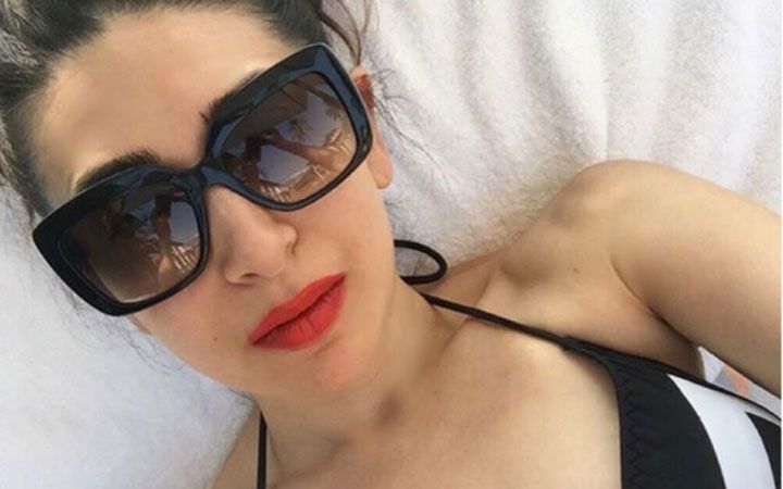 We’ve Decoded Karisma Kapoor’s Chic Off-Duty Looks
