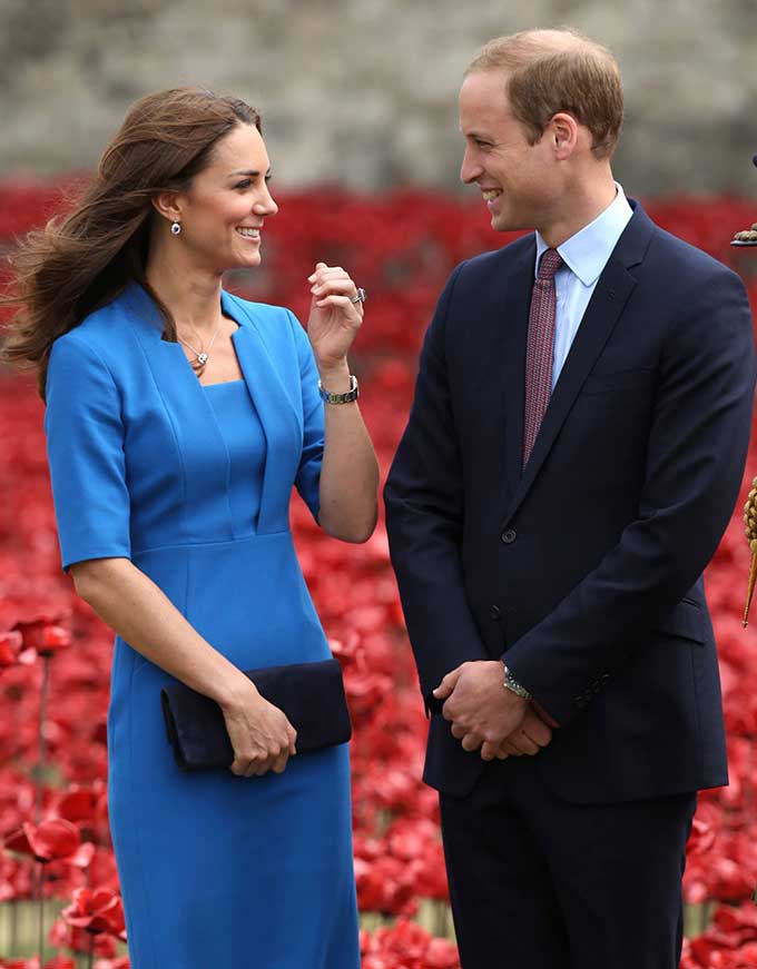 Kate Middleton & Prince William (Source: www.facebook.com/TheBritishMonarchy)