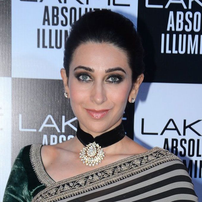 Karisma Kapoor Looked Like A Million Bucks In This Sari!