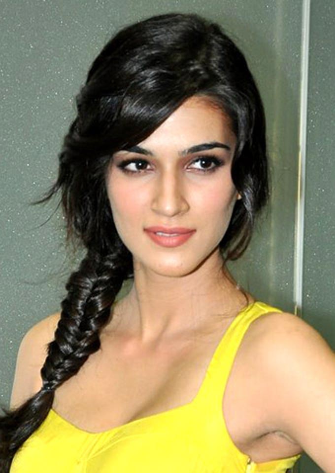 7 Outfits Kriti Sanon Could Repeat For Her Birthday!