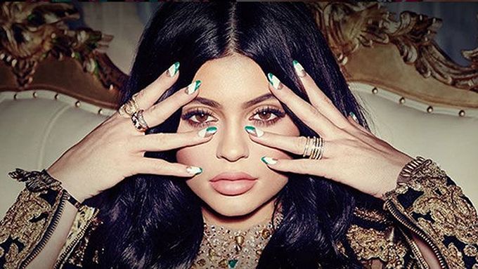 Kylie Jenner Is Wearing An Indian Designer Outfit In Her New Photos!