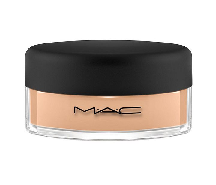 M.A.C Mineralize Foundation : Loose