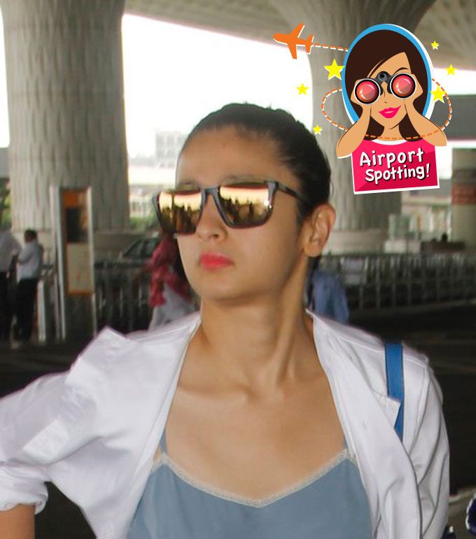 Alia Bhatt’s Airport Look Is One Part Girly &#038; Three Parts Cool!