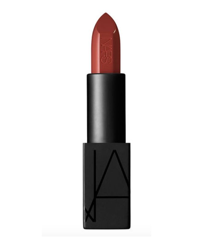 NARS Audacious Lipstick In 'Mona' | Source: NARS