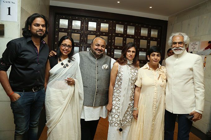 Tamana and Sunil Sethi, President FDCI along with the coveted FDCI designers showcasing their collection at the Khadi Fashion Show ‘Inclusion Beyond Boundaries’, a fashion extravaganza that attempts inclusion of the differently-abled into the world of fashion in New Delhi