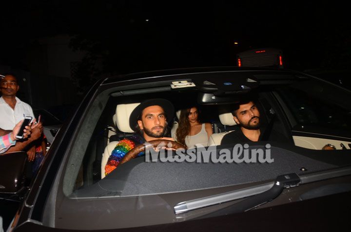Photos: Ranveer Singh &#038; Deepika Padukone Arrived At Ritesh Sidhwani’s Party Together