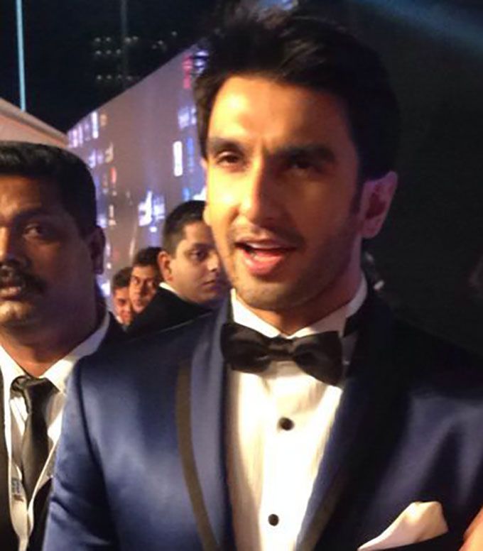 Ranveer Singh Steals Our Hearts On The Red Carpet At #TOIFA2016