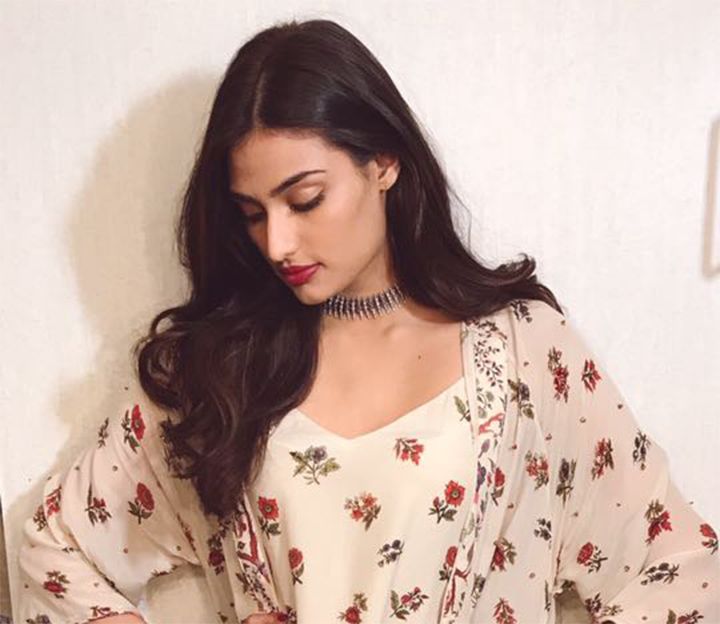 Athiya Shetty In This Unconventional Desi Ensemble Is Perfection