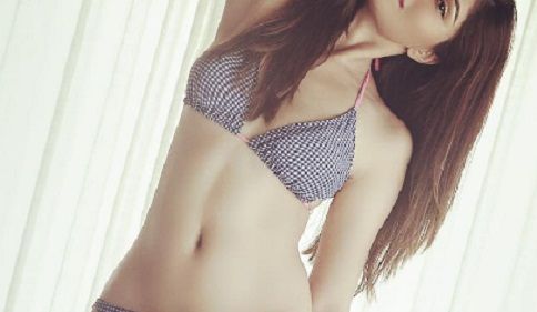 Popular TV Actress Poses In A Bikini For Her Actor Boyfriend