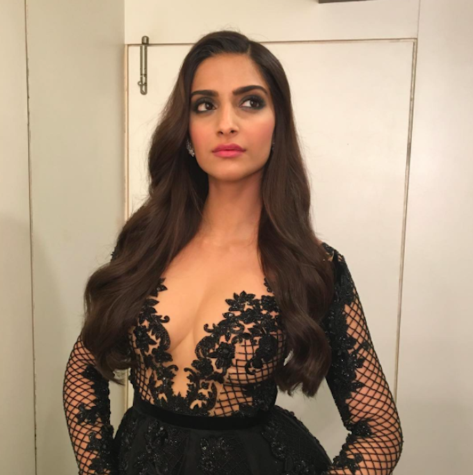7 Times Sonam Kapoor Shows Us Look Uber Sophisticated Baring A Low Neckline