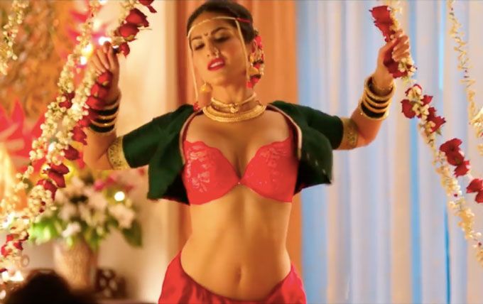 An FIR Has Been Filed Against Sunny Leone’s Mastizaade For Talking About Condoms!